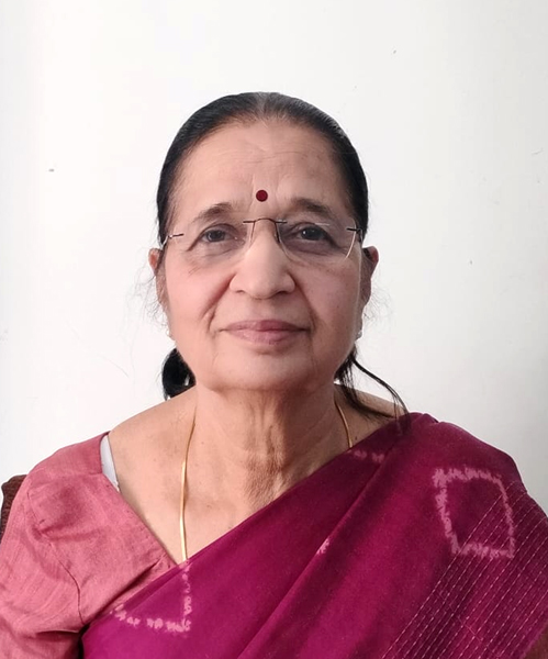 Dr. Kiran Saxena